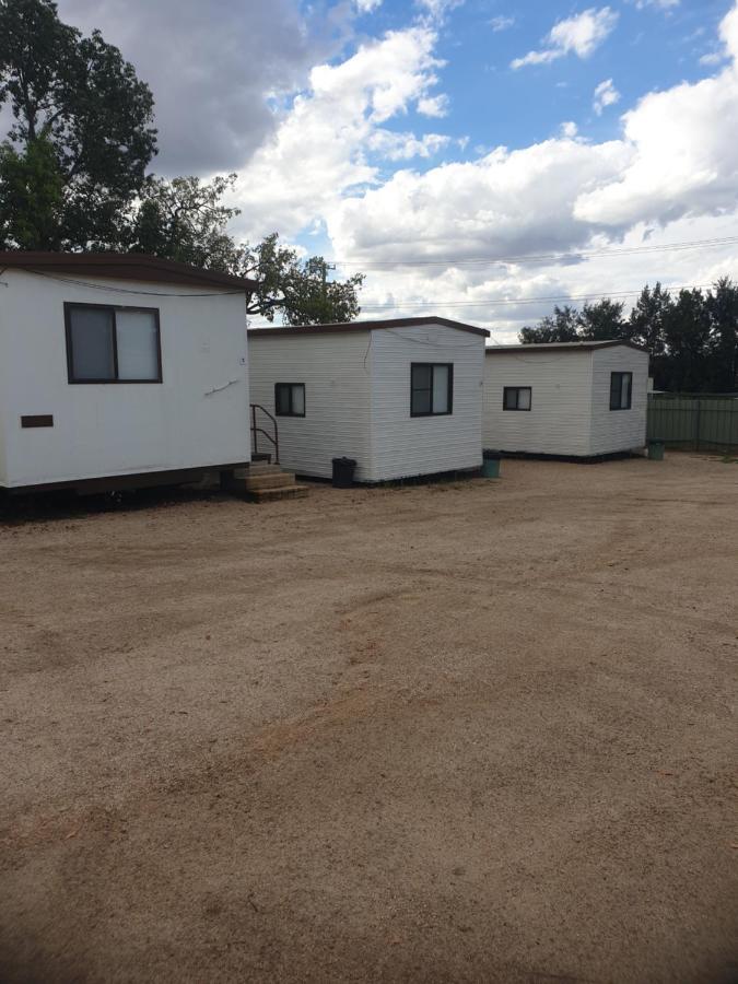 Newell Hwy Caravan Park Parkes Exterior photo